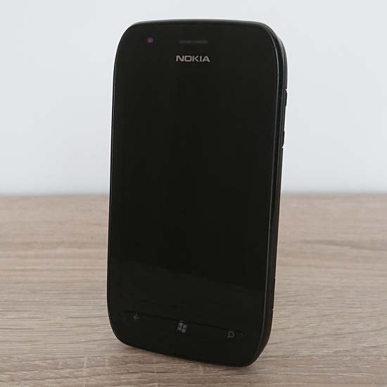 Nokia Lumia 710