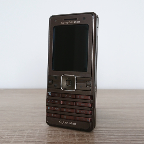 Sony Ericsson K770i