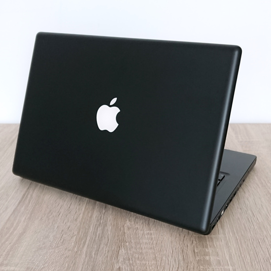 Apple MacBook