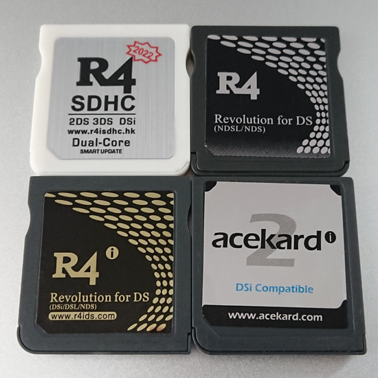 Programatory 2022 R4 SDHC, R4, R4i, AceKard 2i